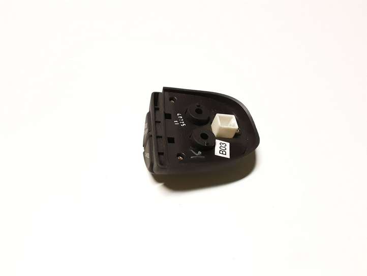 Hyundai Santa Fe (2000 - 2005)  9671026000 Кнопки рулевого колеса