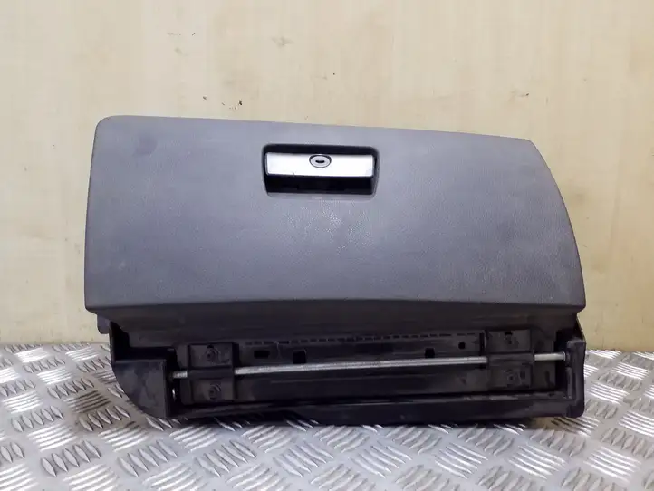 BMW 3 E90 E91 (2005 - 2012) 51167075479 Бардачок в сборе — фото 1