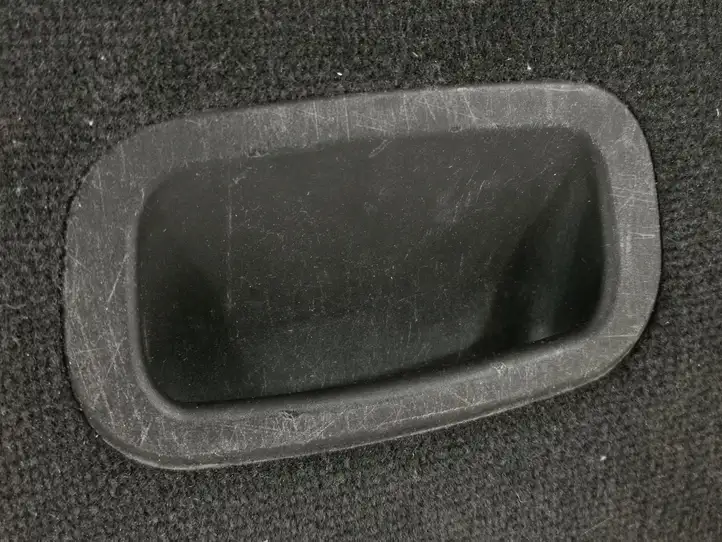 Jeep Grand Cherokee WL (2017 - 2022)  6XQ87TX7AB Прочая отделка багажника