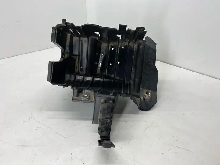Jeep Grand Cherokee (2010 - 2021) 68318605AA Кронштейн ЭБУ двигателя — фото 2