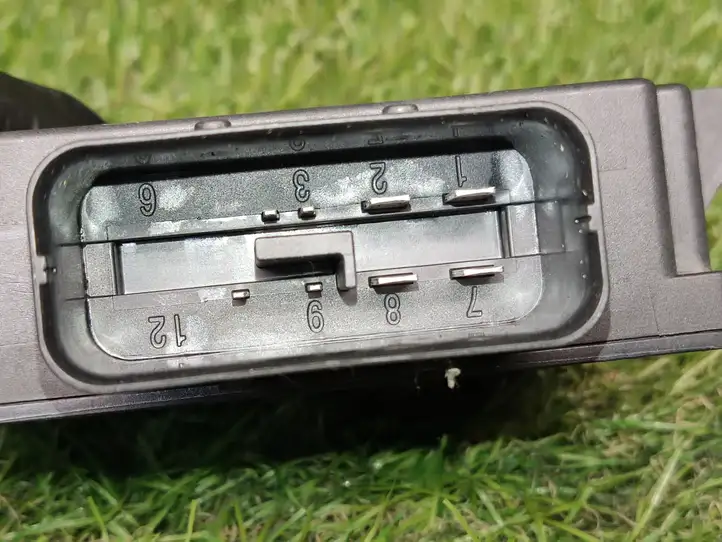 Volkswagen PASSAT B7 (2011 - 2014)  3AA919041 Преобразователь напряжения / обменный модуль