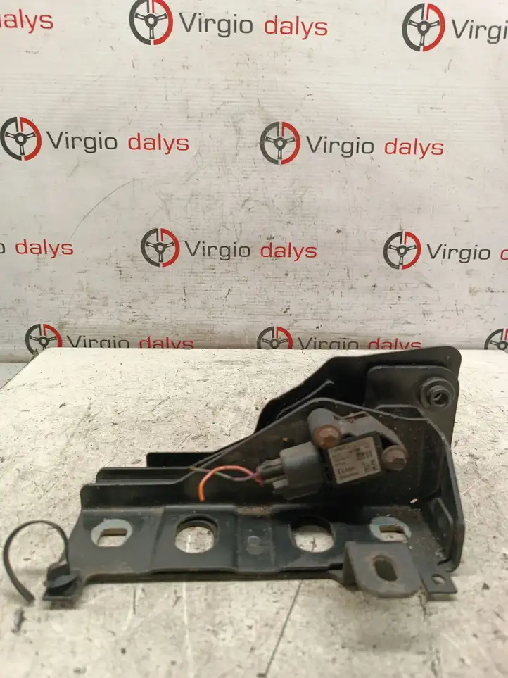 Land Rover Discovery 3 - LR3 (2004 - 2009) 5H2Z14A686BA Датчик удара SRS — фото 1