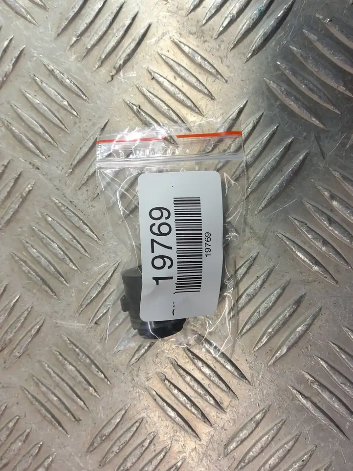 BMW X1 F48 F49 (2015 - 2022) 9283201 Датчик парковки — фото 3
