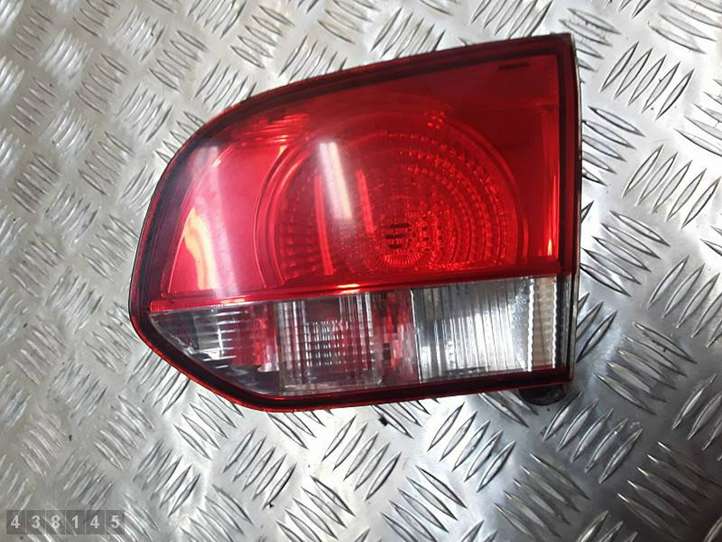 Volkswagen Golf VI (2009 - 2013)  89090386R Задний фонарь в крышке багажника