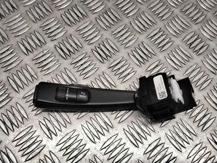 Volvo V70 (2013 - 2016)  31394001 Ручка поворотов/ фонарей
