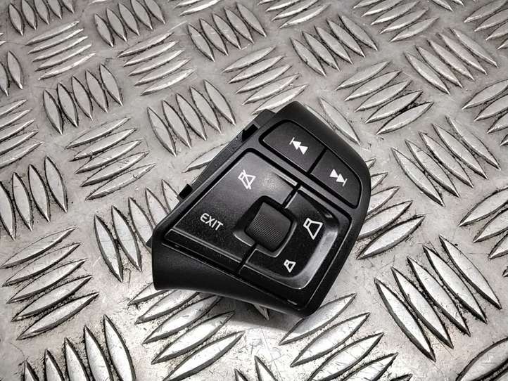 Volvo V70 (2013 - 2016)  31334462 Кнопки рулевого колеса