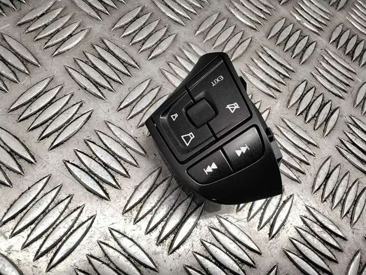 Volvo V70 (2013 - 2016)  31334462 Кнопки рулевого колеса
