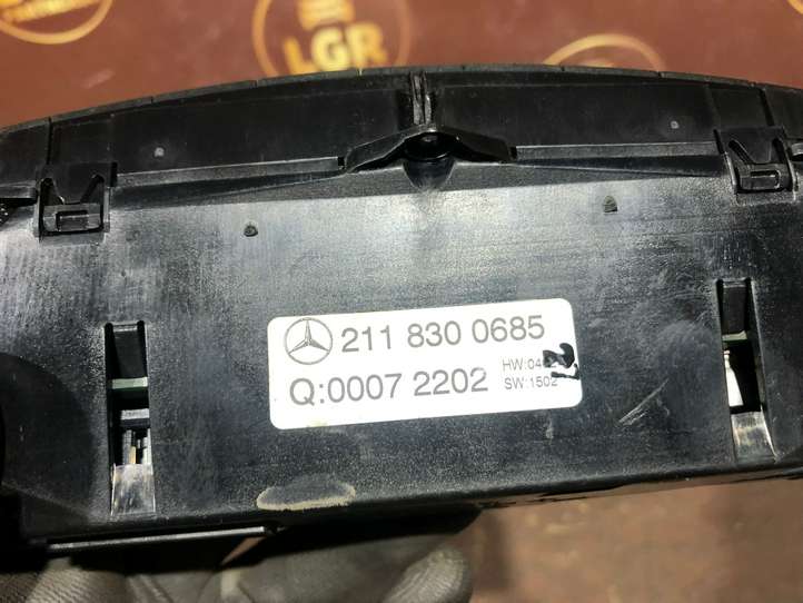 Mercedes-Benz E W211 (2002 - 2009)  2118300685 Блок управления кондиционера воздуха / климата/ печки (в салоне)