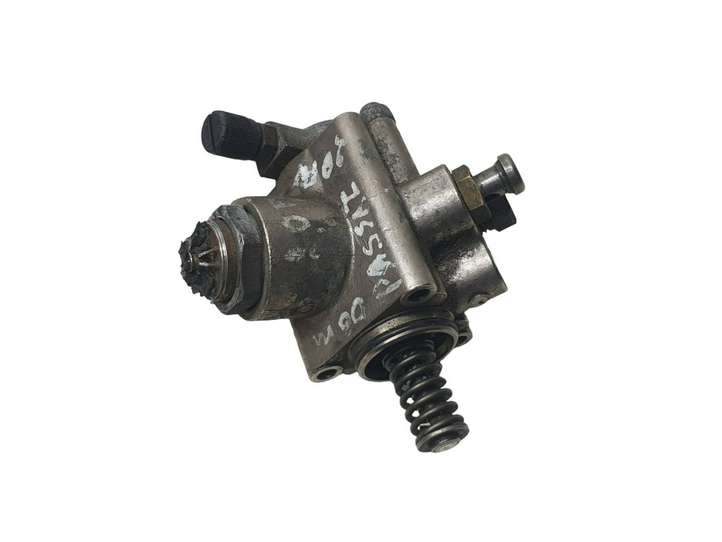 Volkswagen PASSAT B6 (2005 - 2010)  06F127025D Топливный насос