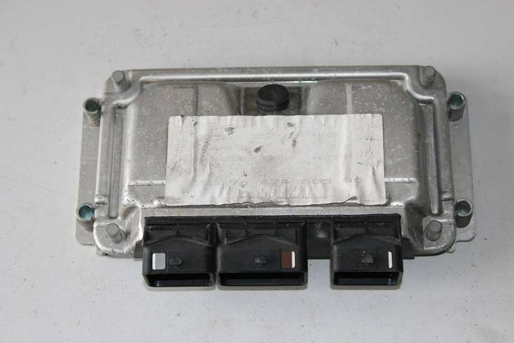 Peugeot 307 (2005 - 2008)  9647480580 Блок управления двигателя