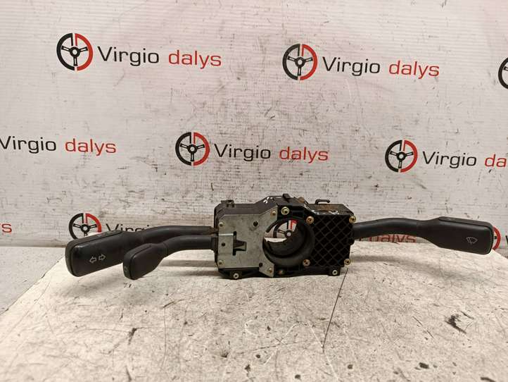 Audi A4 (1999 - 2001)  4D0953513A Комплект ручек