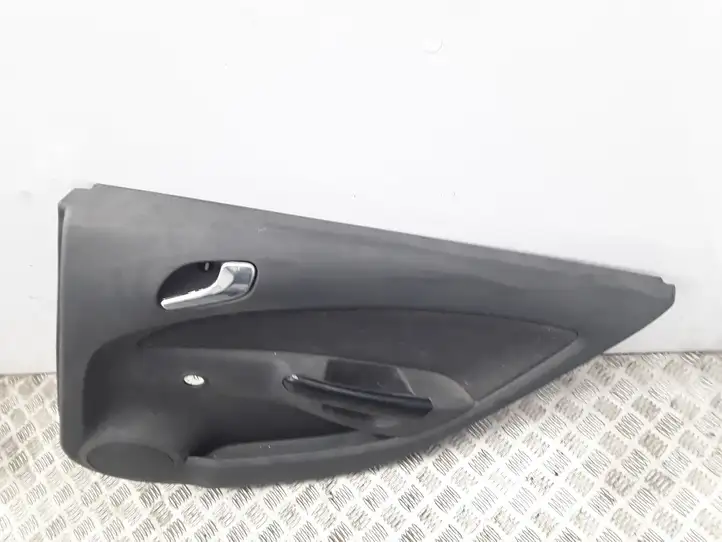 Opel Corsa D (2006 - 2010) P0117883 Обшивка задней двери — фото 4