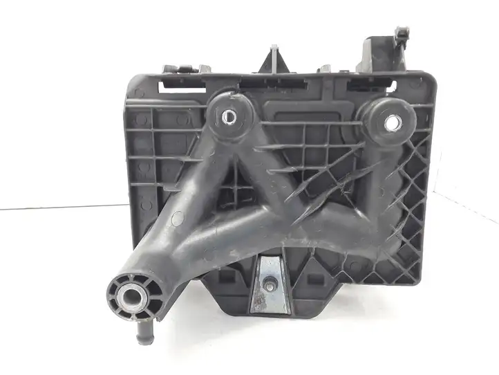 Seat Ibiza III (6L) (2002 - 2008) 6Q0915345A Держатель аккумулятора — фото 6