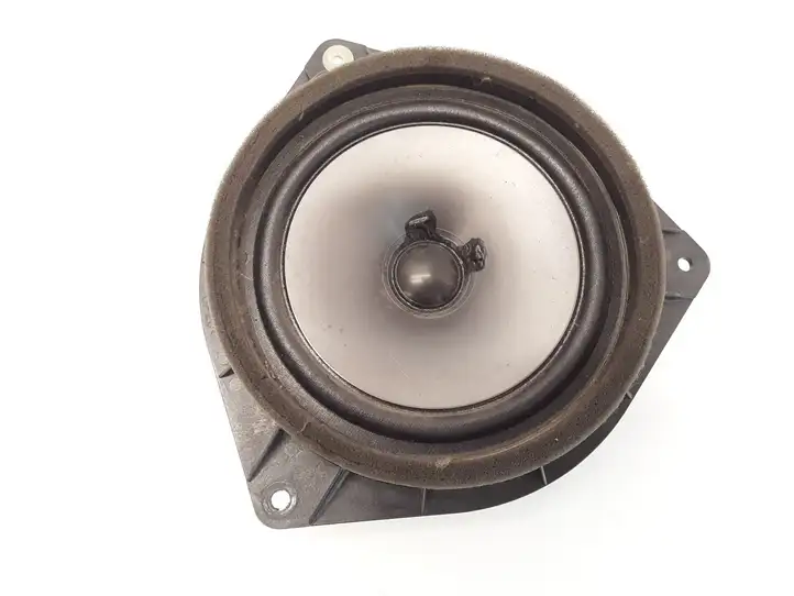 Toyota Yaris Verso (1999 - 2005) 8616052020 Динамики передних дверей — фото 1