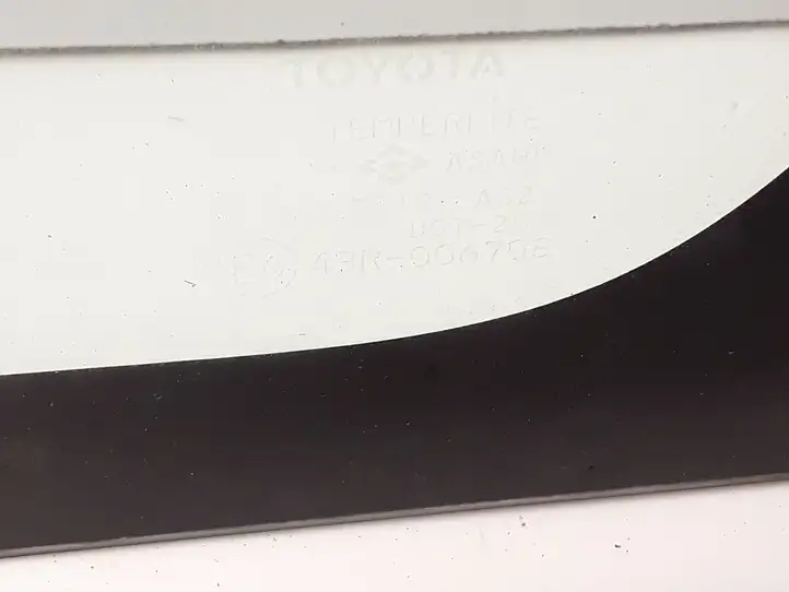 Toyota Yaris Verso (1999 - 2005) 43R006708 Заднее боковое стекло — фото 2