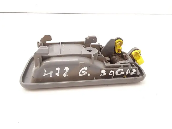 Toyota Yaris Verso (1999 - 2005) 6927716020 Внутренняя ручка двери багажника — фото 3