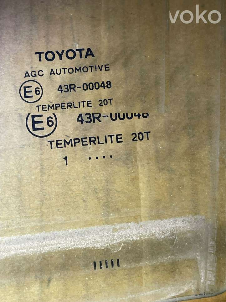 Toyota Avensis T270 (2009 - 2012)   Основное стекло задних дверей