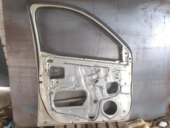 Toyota Yaris Verso (1999 - 2005) 583FK91 Дверь — фото 6