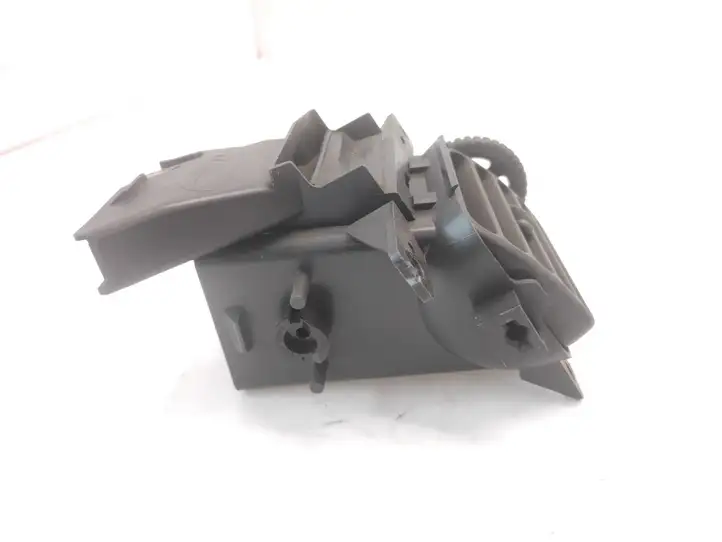 Suzuki Ignis (2000 - 2003) 7363280G0 Боковой воздушный дефлектор — фото 4