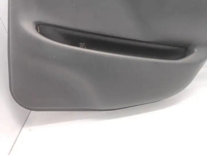 Suzuki Ignis (2000 - 2003) 8373175G Обшивка задней двери — фото 2