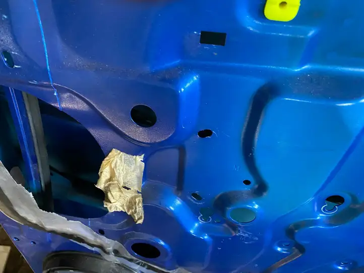 Suzuki Swift (2004 - 2010) Дверь — фото 3