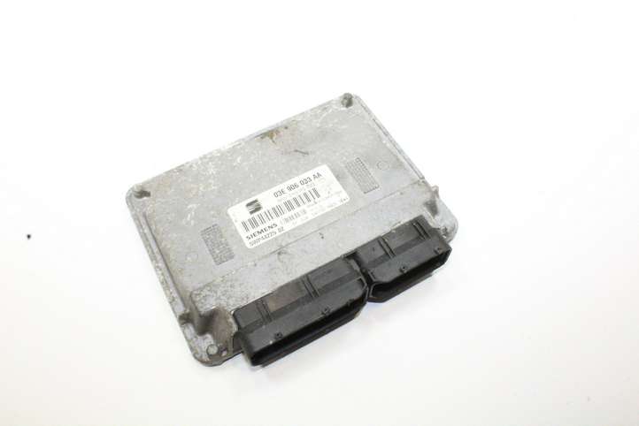 Seat Ibiza III (6L) (2002 - 2008)  03E906033AA Блок управления двигателя