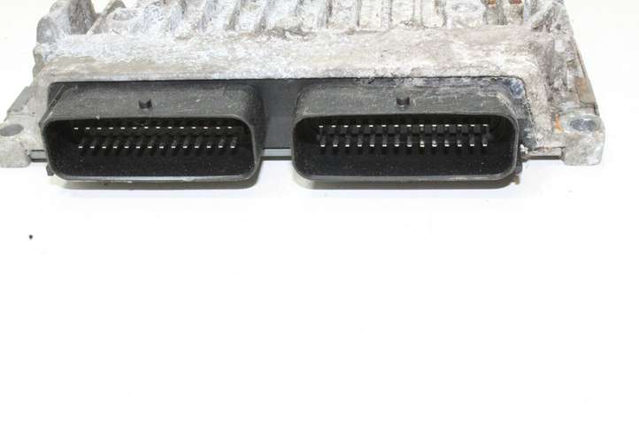 Peugeot 206 (1998 - 2012)  S126024101C Блок управления двигателя