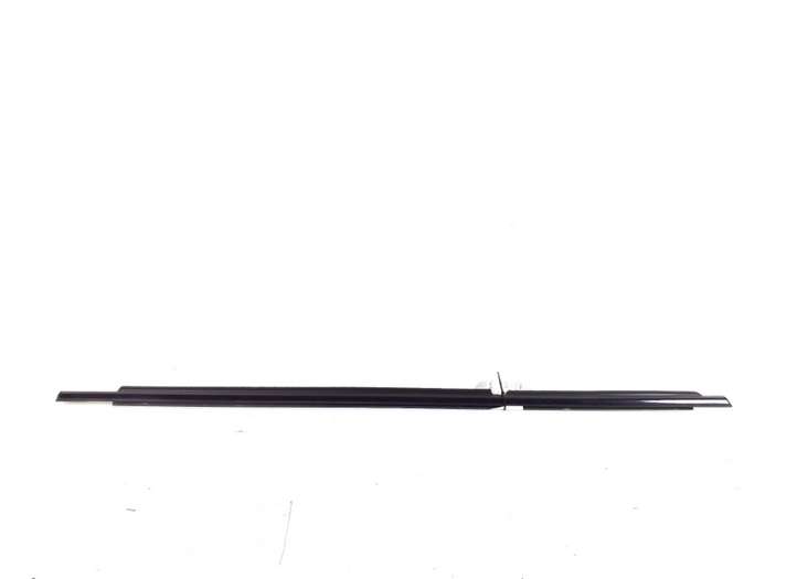 Lexus RX 350 (2008 - 2012)  75740-48031  Отделка дверей (молдинги) задней двери