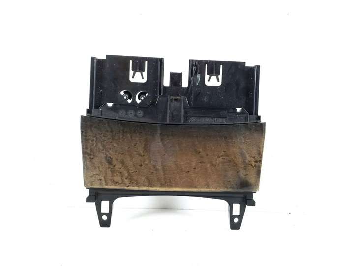 Mercedes-Benz C W204 (2007 - 2014)  A2046800179 Пепельница