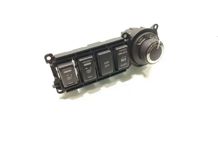 Nissan Navara D40 (2004 - 2015) Включатель блокировки дифференциалов — фото 1