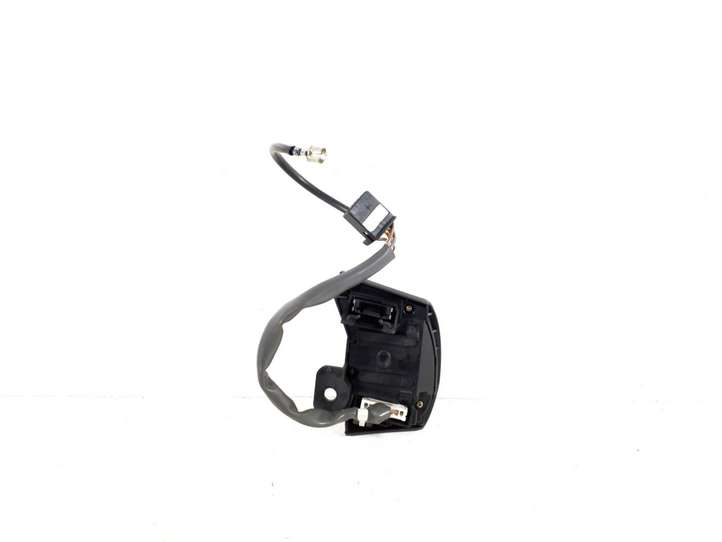 Toyota Corolla E120 E130 (2000 - 2004)  84247-12010 Кнопки рулевого колеса