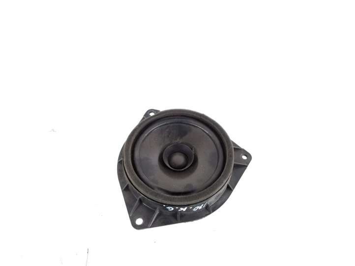 Toyota Corolla E120 E130 (2000 - 2004)  86160-44130 Громкоговоритель (громкоговорители) в задних дверях