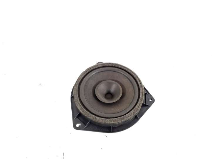 Toyota Corolla E120 E130 (2000 - 2004)  86160-02370 Громкоговоритель (громкоговорители) в передних дверях