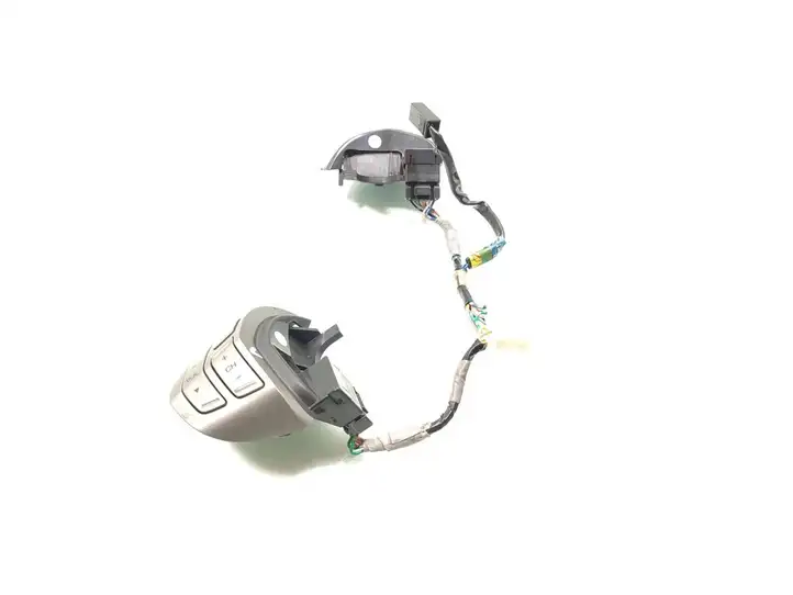 Honda FR-V (2004 - 2009) Кнопки на рулевом колесе — фото 2