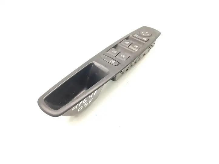 Renault Megane III (2009 - 2016) 809610016R Блок кнопок стеклоподъемников — фото 1
