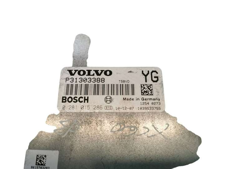 Volvo XC60 (2008 - 2013)  P31303388 Блок управления двигателя