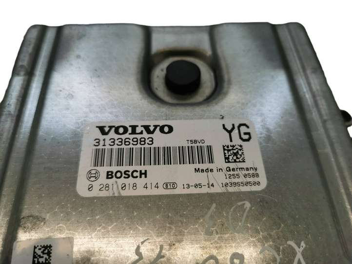 Volvo XC60 (2008 - 2013)  31336983 Блок управления двигателя