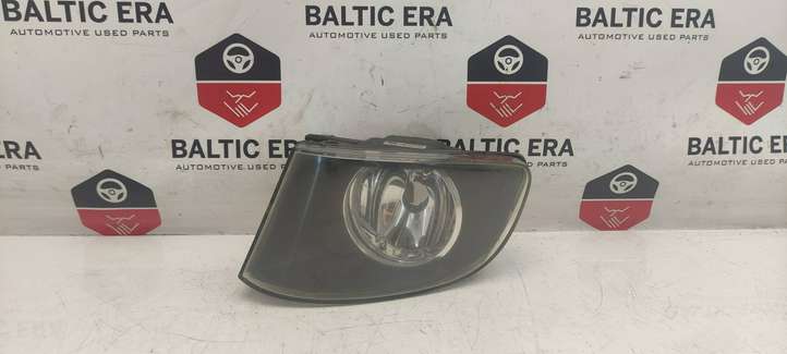 BMW 5 F10 F11 (2009 - 2016)  6937465 Передняя противотуманная фара