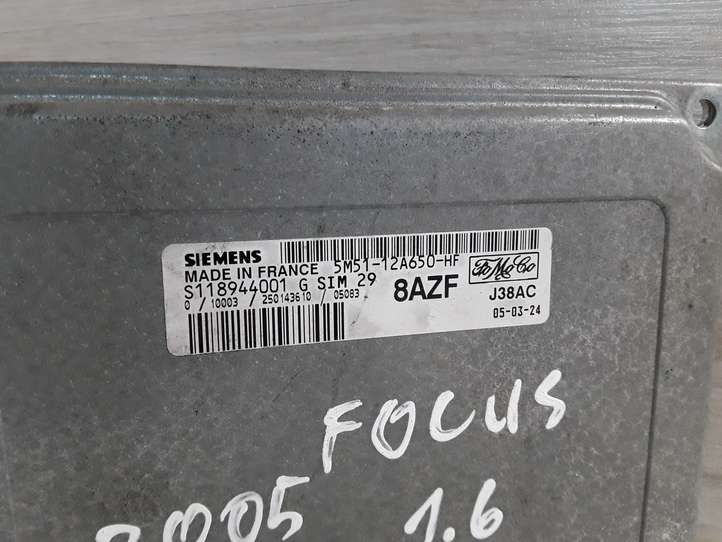 Ford Focus (2005 - 2008)  S118944001 Блок управления двигателя