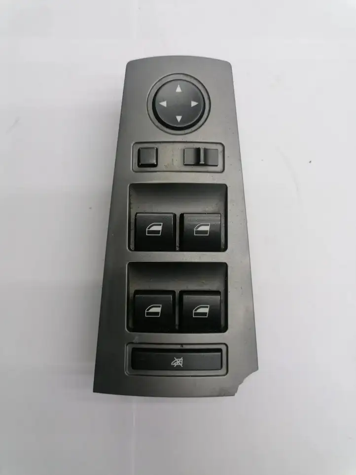 BMW 7 E65 E66 (2001 - 2008) 6917104 Кнопка стеклоподъемников — фото 1