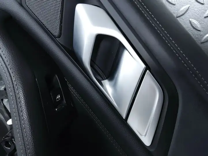 BMW X5 G05 (2018 - ) 51429474068 Обшивка задней двери — фото 5