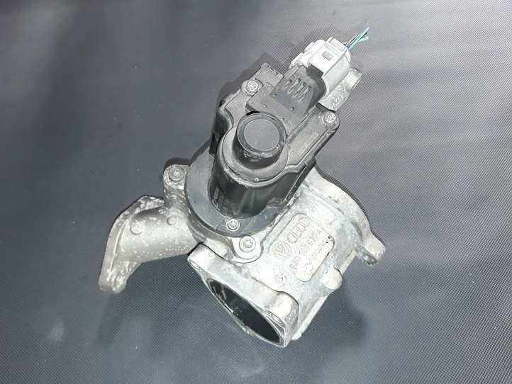 Volkswagen PASSAT B6 (2005 - 2010)  03G129637A Клапан EGR
