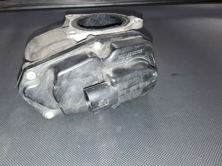 Volkswagen PASSAT B6 (2005 - 2010)   Клапан EGR