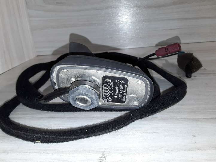 Audi A3/S3 8P (2004 - 2008)   Антенна (антенна GPS)