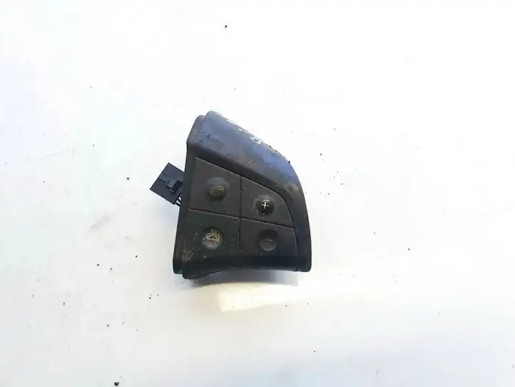 Mercedes-Benz B-class W245 (2005 - 2008) a1648207910 Кнопки на рулевом колесе — фото 1