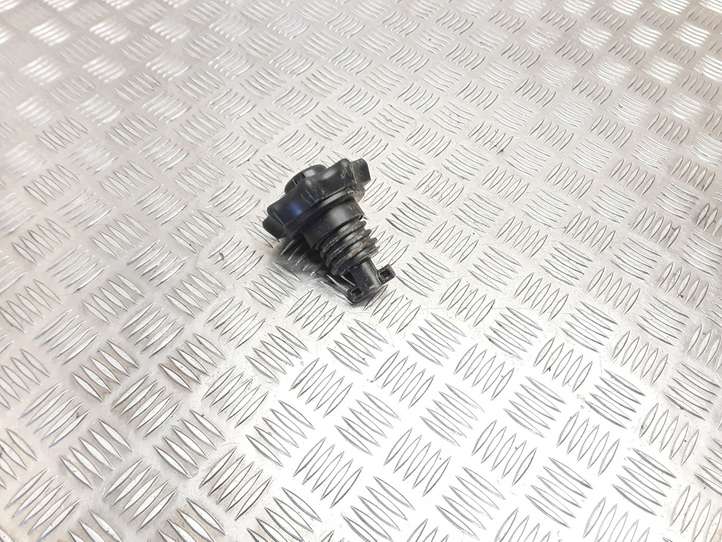 Volkswagen Touran I (2003 - 2010)  1T0803899 Крепежный винт (запасное колесо)