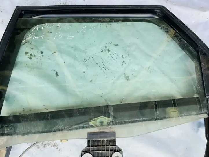 Audi A4 S4 B6 8E 8H (2000 - 2006) Стекло задней двери — фото 1