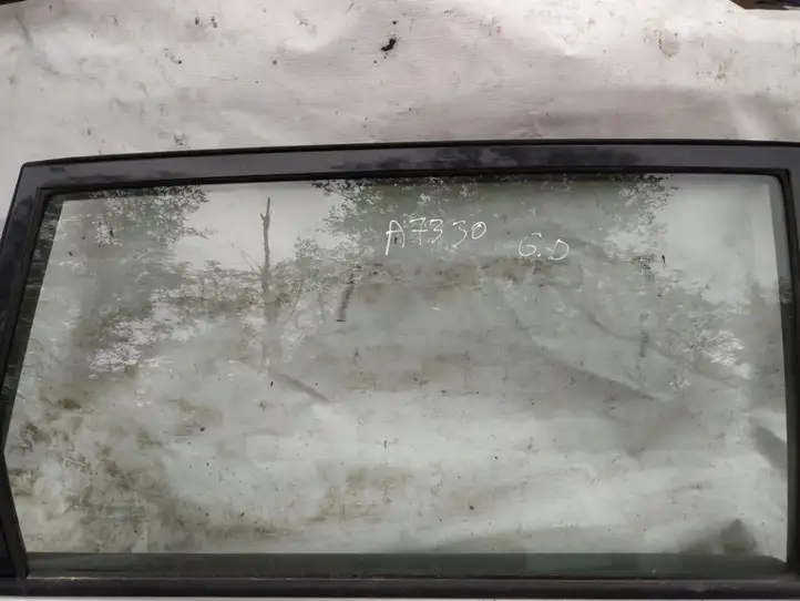 Toyota Avensis Verso (2001 - 2004) Стекло задней двери — фото 1