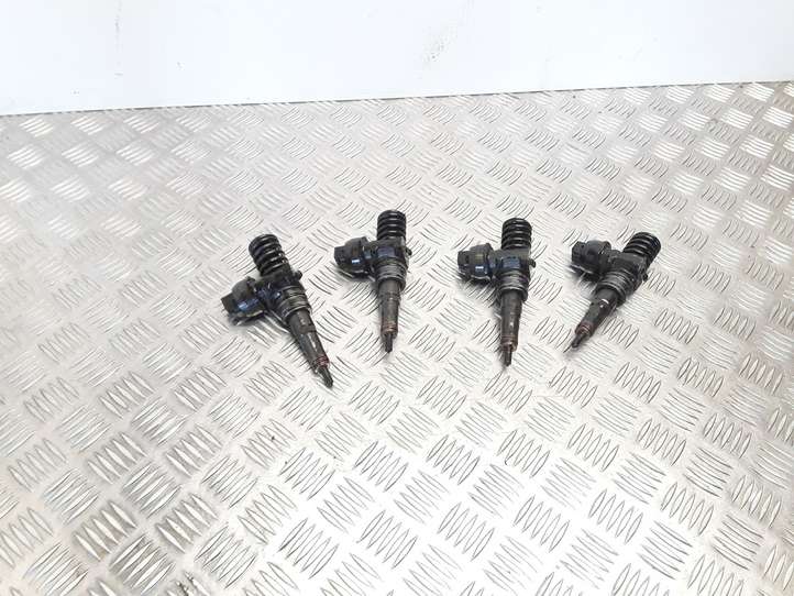 Volkswagen PASSAT B6 (2005 - 2010)  0414720312 Комплект жиклеров (форсунок)