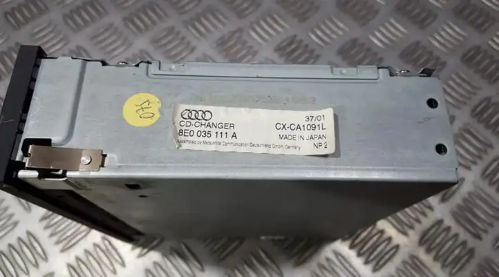 Audi A4 S4 B6 8E 8H (2000 - 2006) 8e0035111a CD/DVD чейнджер — фото 2